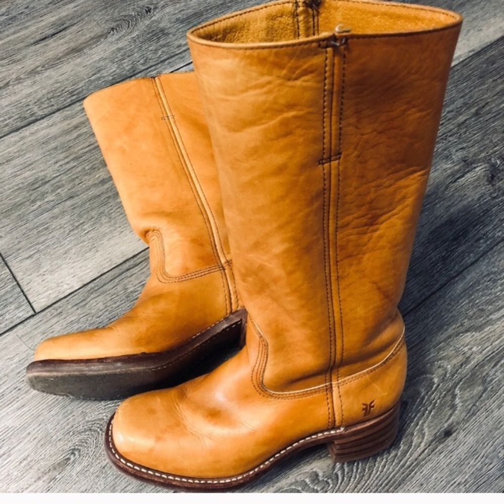 Frye Campus boot (color: Banana)